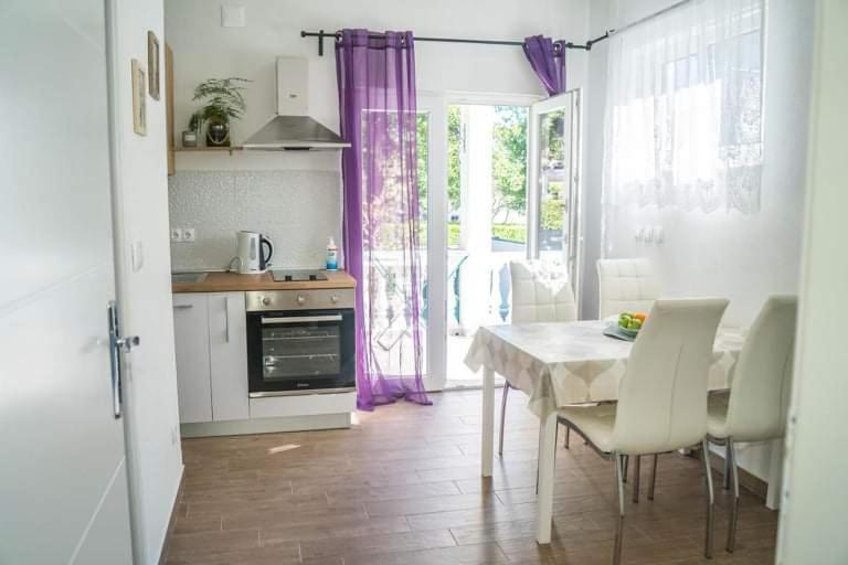 Apartmani Juricev Vodice Ngoại thất bức ảnh