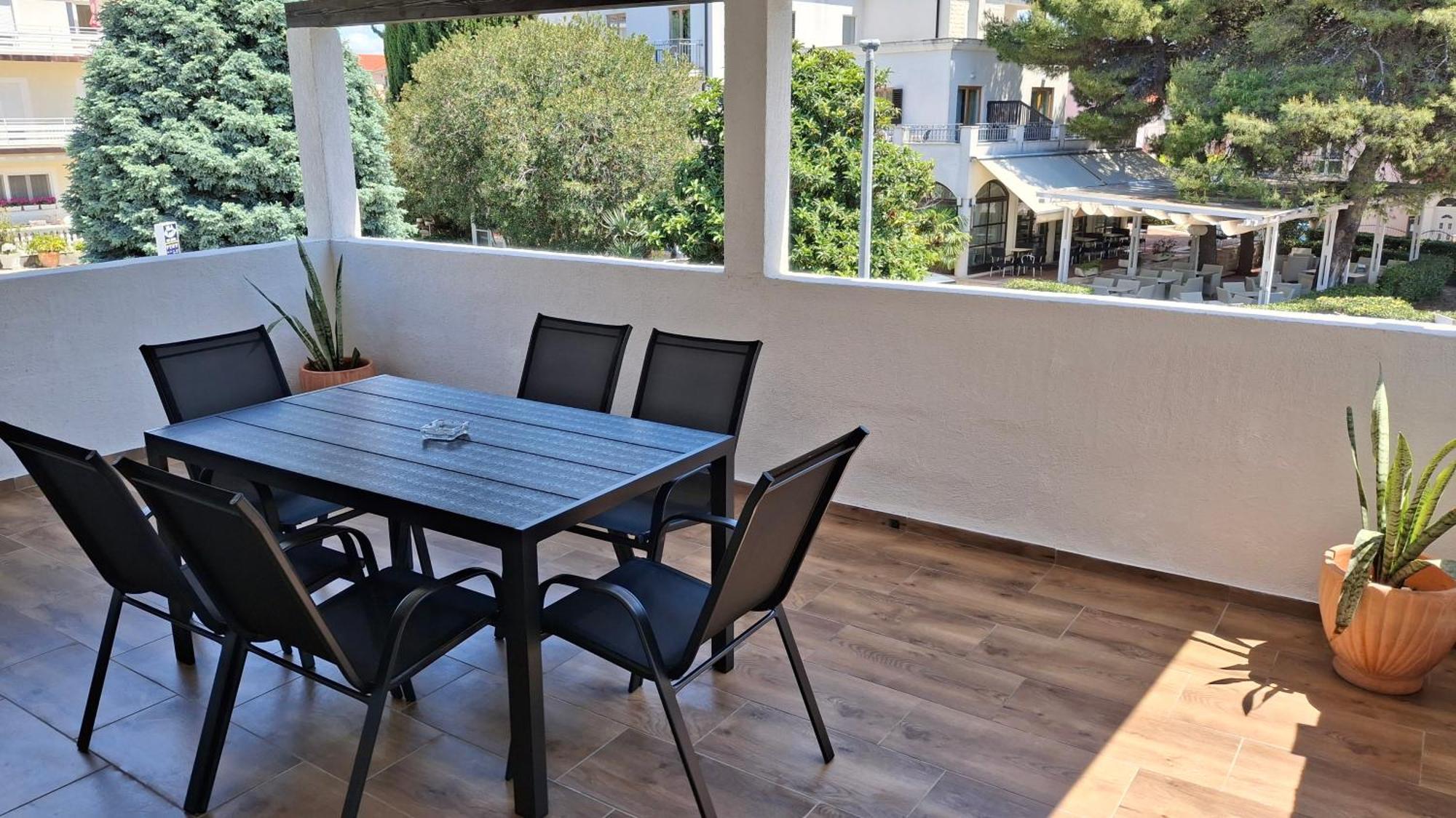 Apartmani Juricev Vodice Ngoại thất bức ảnh